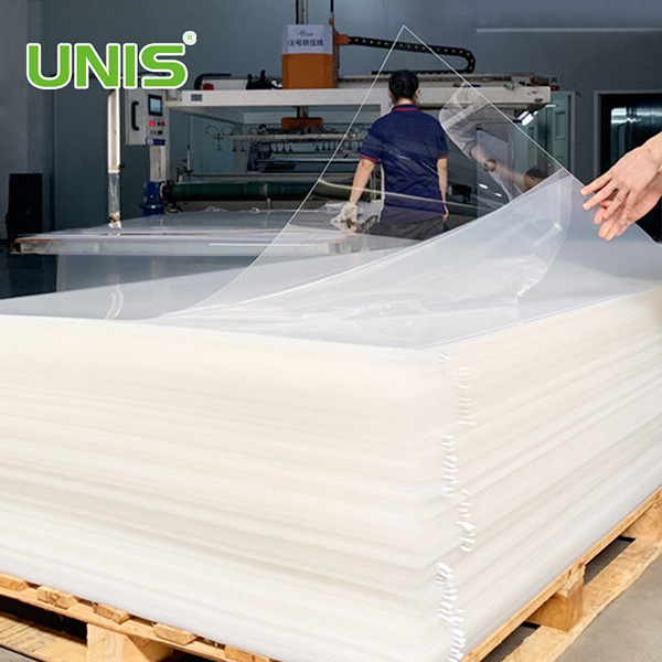 UNIS 1220 × 2440 مم لوح أكريليك شفاف
